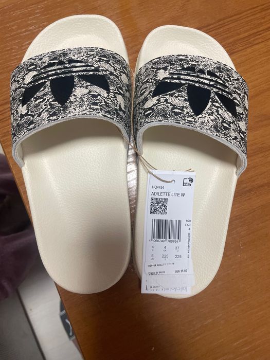 Чехли Adidas-оригинални