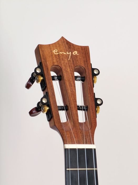 Укулеле Enya X1 Tenor + аксесоари