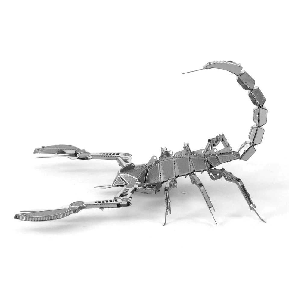 Puzzle 3D metalic: Scorpion. De colecție. Nu se desface după montaj.