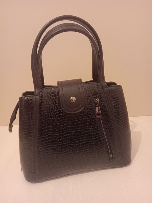 Продам чёрную сумку турецкая