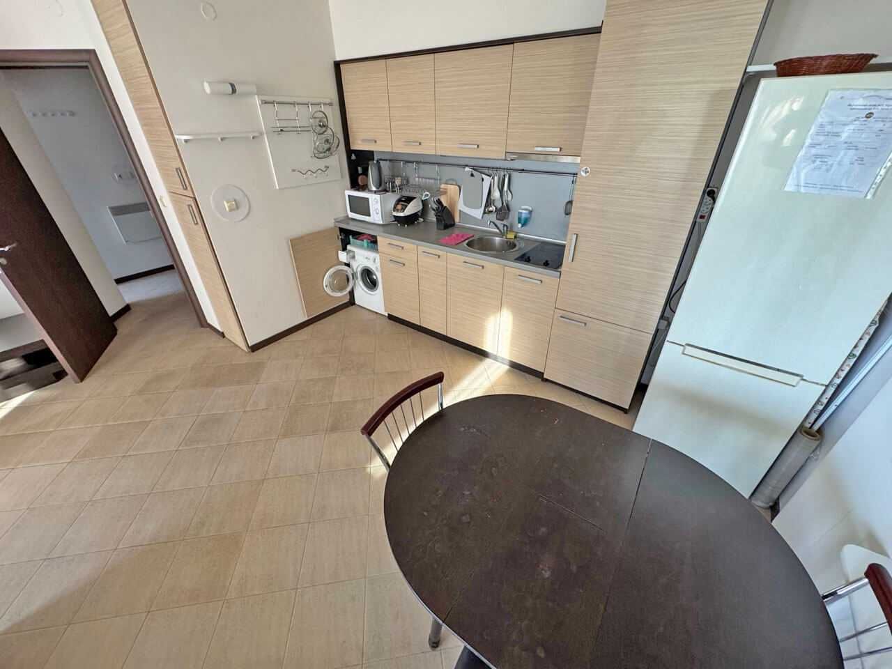 Продава се Двустаен апартамент в к.к. Слънчев бряг - 72 кв.м за 1110 €/кв.м - Снимка #4