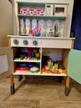 Bucatarie jucarie +set ustensile bucatarie