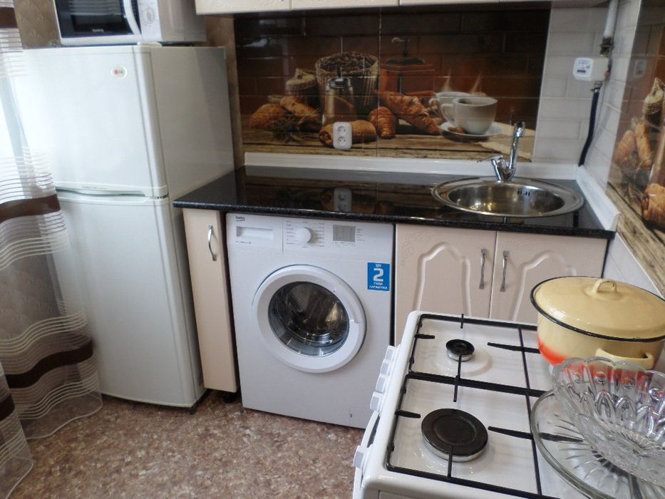 Продаю две квартиры улучшенные планировки с новым ремонтом и мебелью