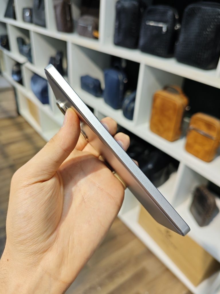 Redmi Turbo 3 (Poco F6)