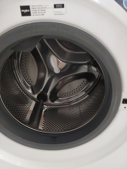 Пералня Whirlpool. 6 кг пране.