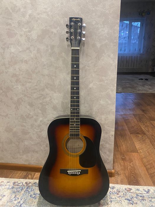 Продаётся гитара хорошим состоянии