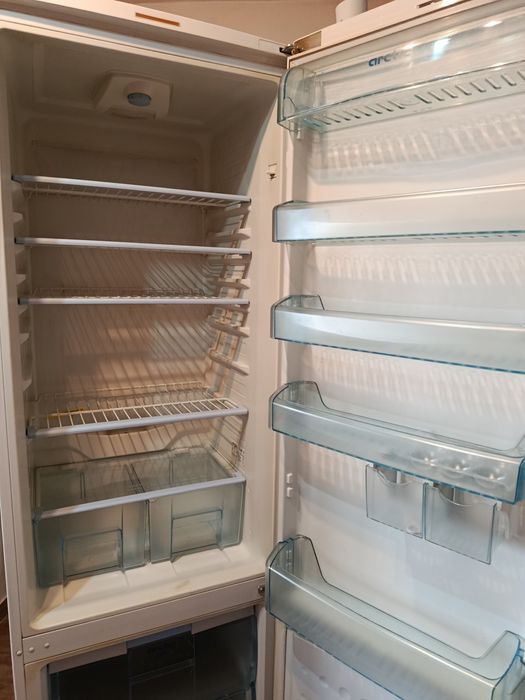 Vand combina frigorifica Arctic