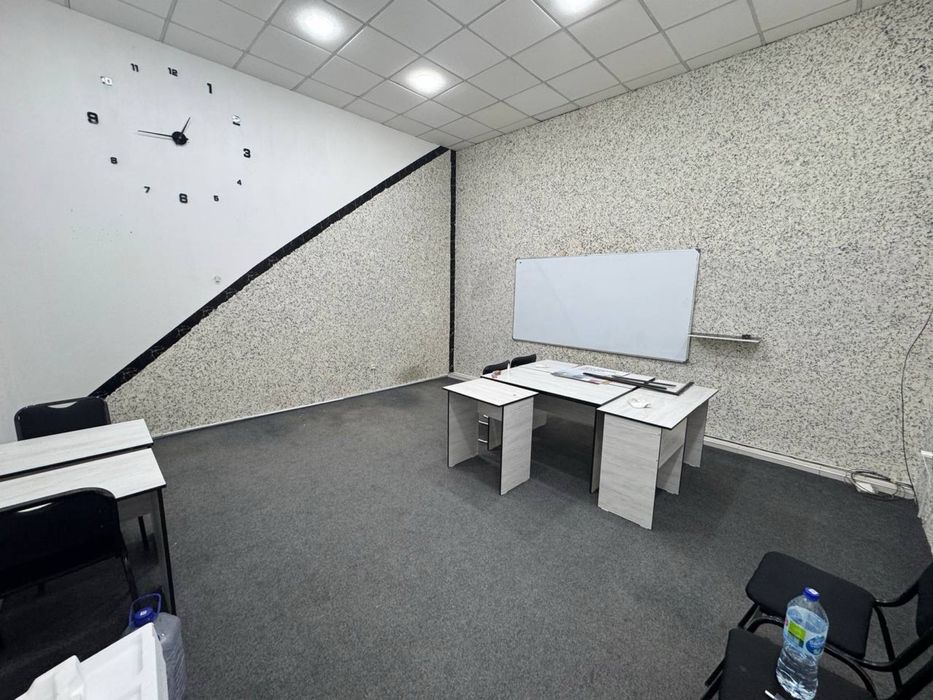 Аренда под офис Лабзак, Урда 25м2  С мебелью 450$