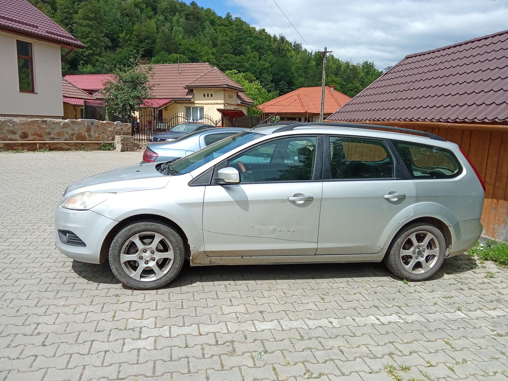 Vând Ford Focus 2009 sau dezmembrez