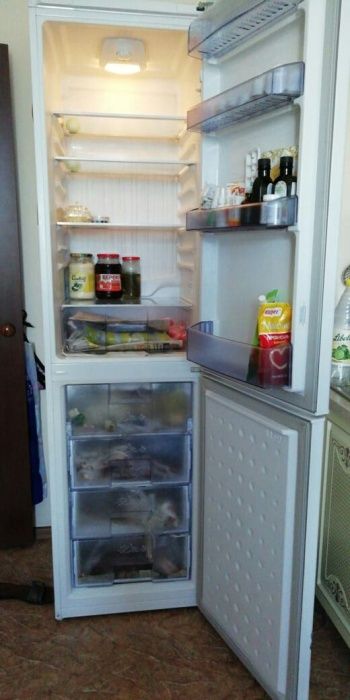 Продаю холодильник BEKO срочно!
