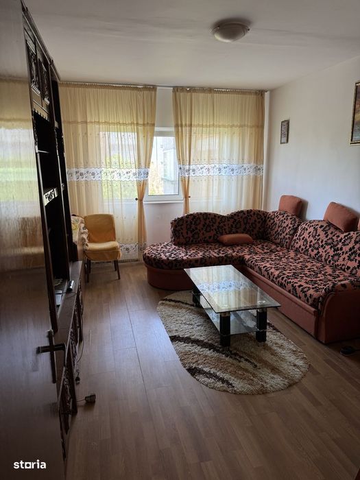 Apartament 3 camere Dunarii Bloc I24 etaj 3/8