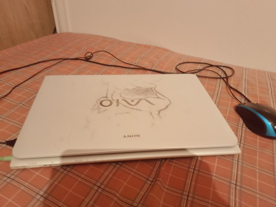 Ноутбук sony vaio
