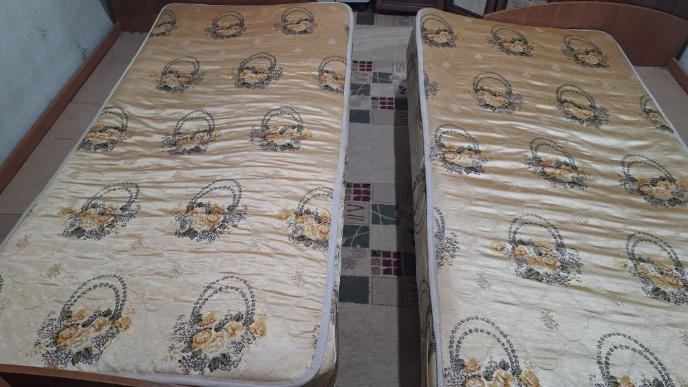 Два пружинных матраса 90×190×16. Цена=350000 за 1 шт