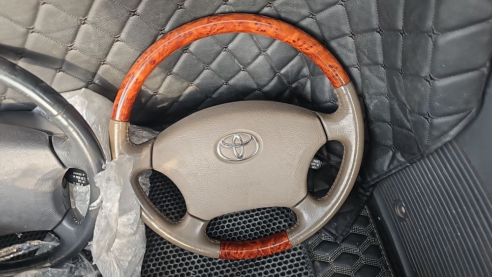 Продам Руль Toyota