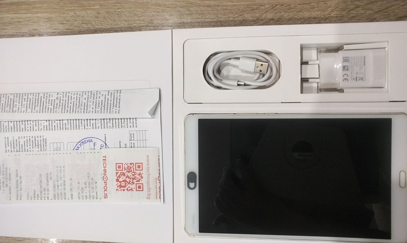 Продавам Huawei pad M3 8.4"таблет