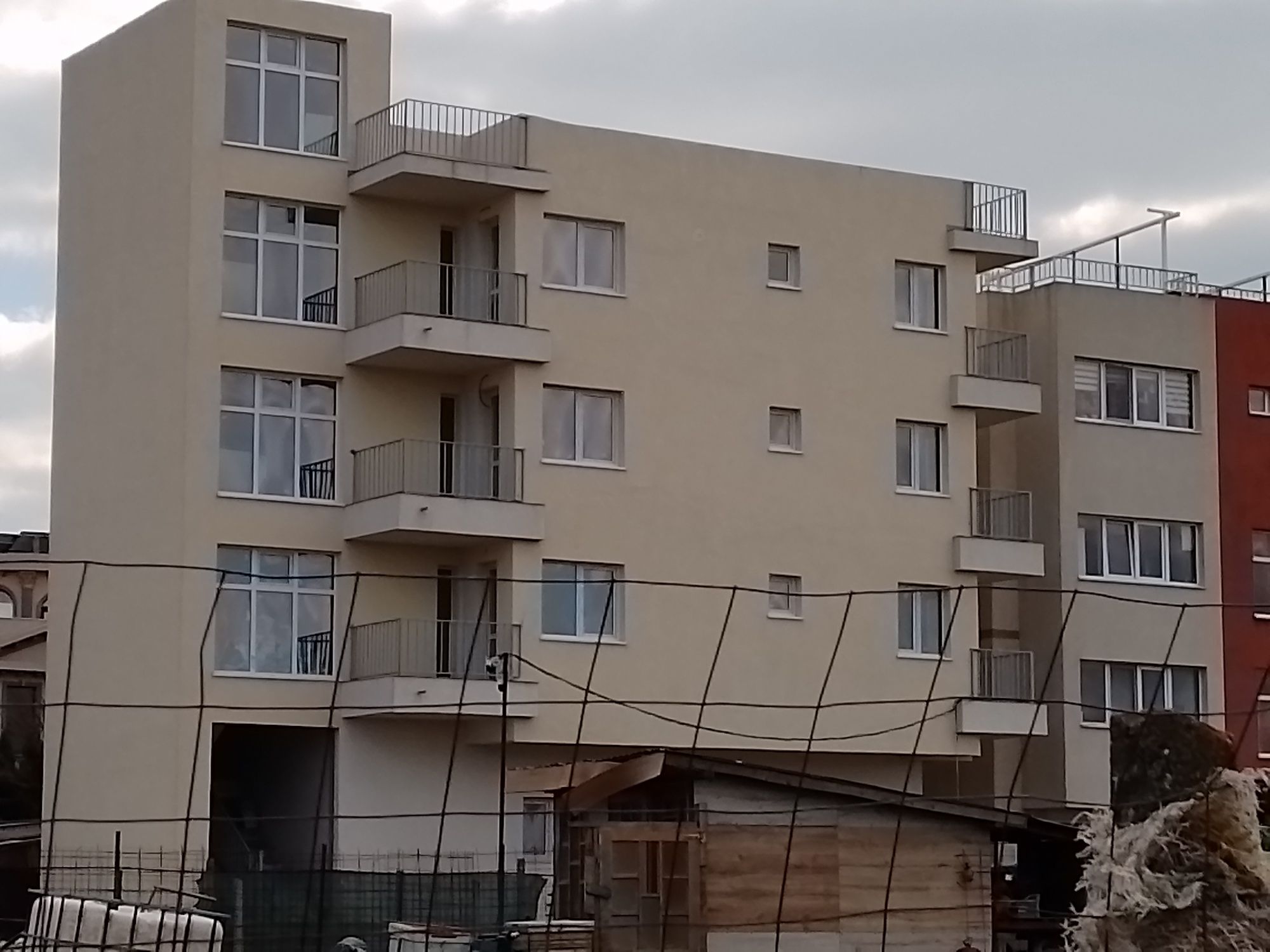 Vând apartament cu 2 camere în Techirghiol