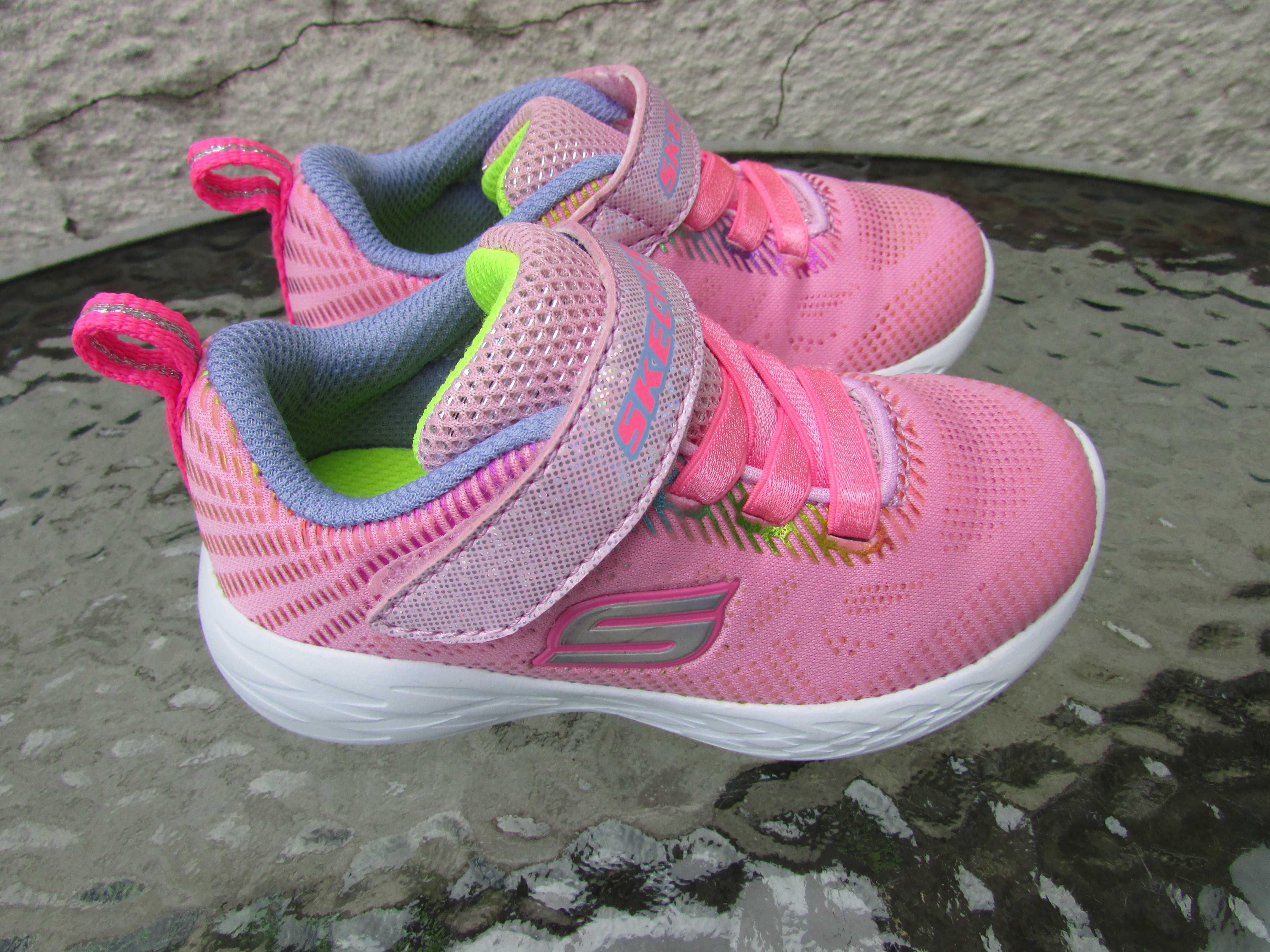 Детски маратонки Skechers GOrun 600