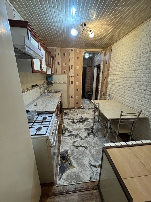 Новза метрода 1хона сотилади