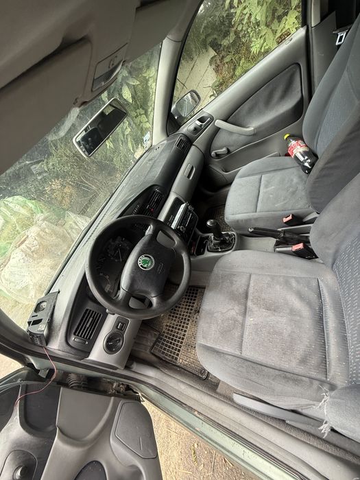 Skoda octavia 1