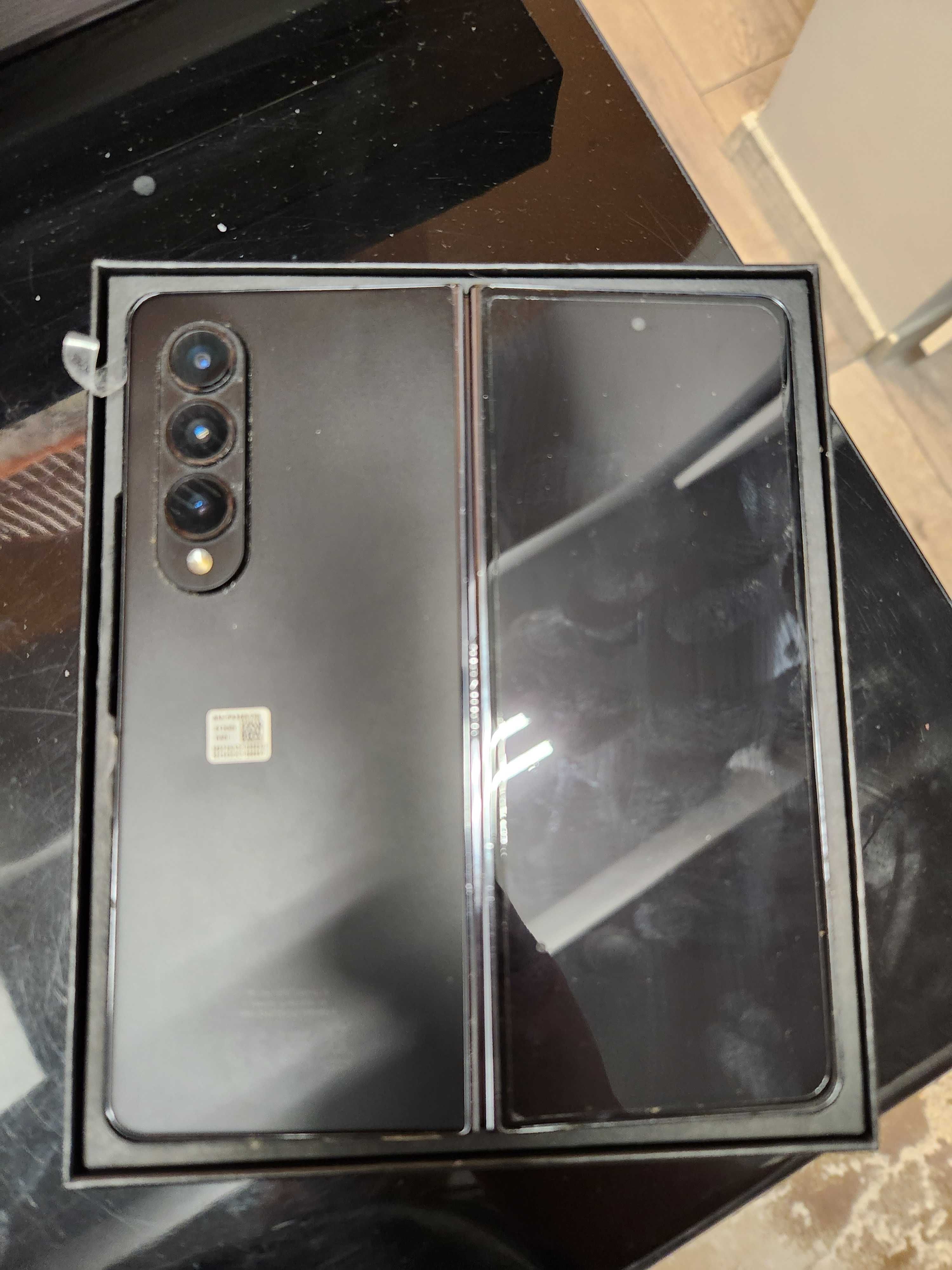 Samsung galaxy fold4