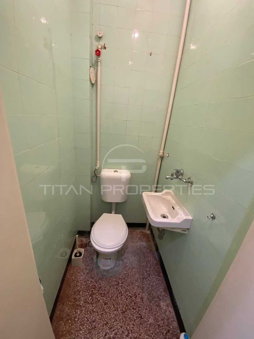 Продава се Многостаен апартамент в Пловдив, Център - 140 кв.м за 1643 €/кв.м - Снимка #9