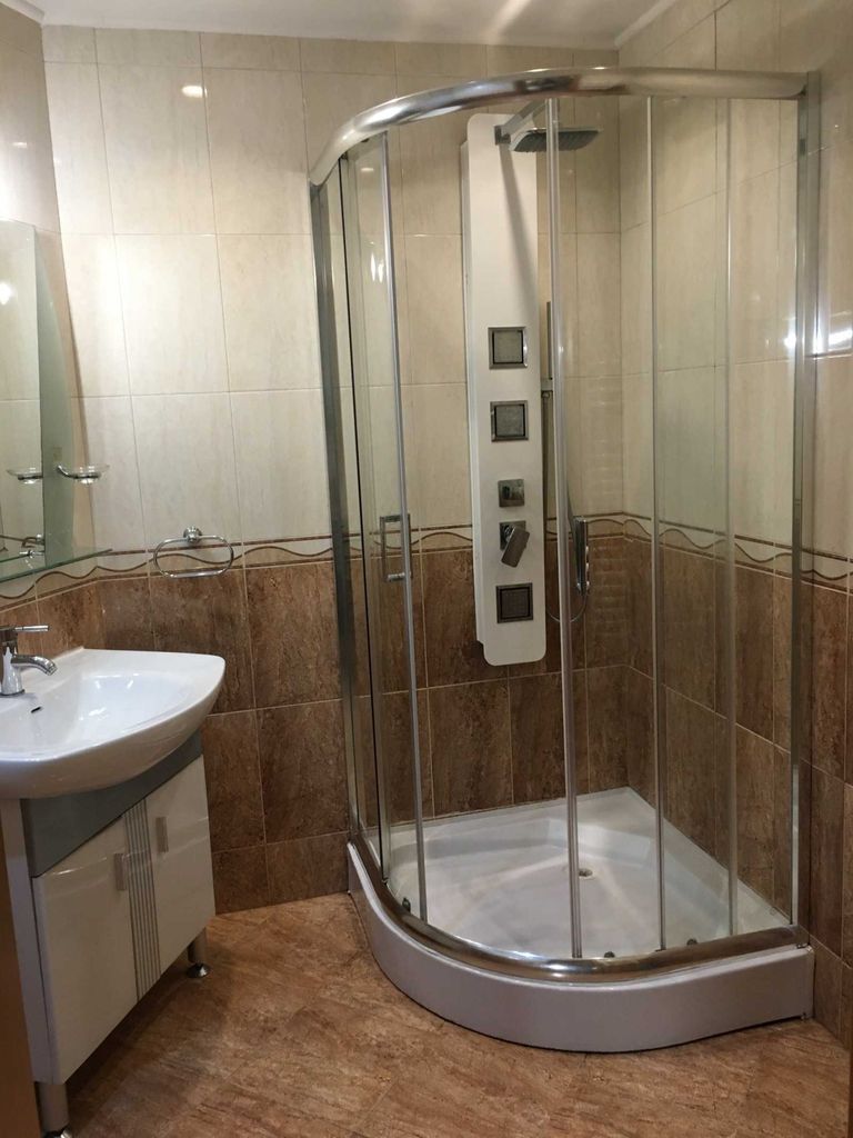 Дава се под наем Двустаен апартамент в София, Витоша - 78 кв.м за 650 € - Снимка #5
