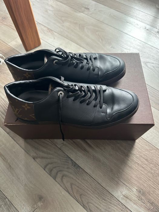 Обувки Louise Vuitton