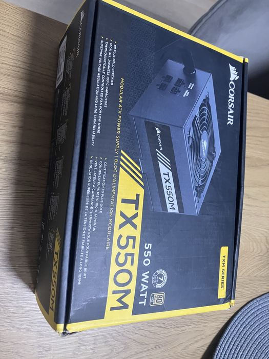 Sursa Corsair TX550M 80+ Gold