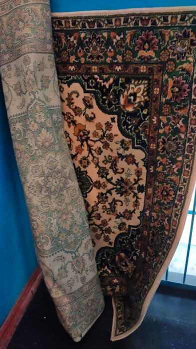 Продам ковры , на полу никогда не лежали