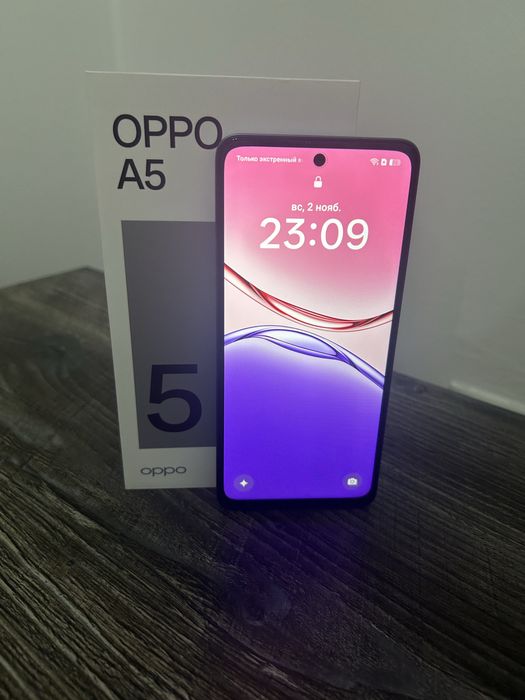 Продам телефон OPPO A5 почти новый в идеяльном состояний