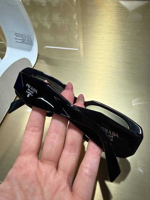 Оригинални слънчеви очила PRADA