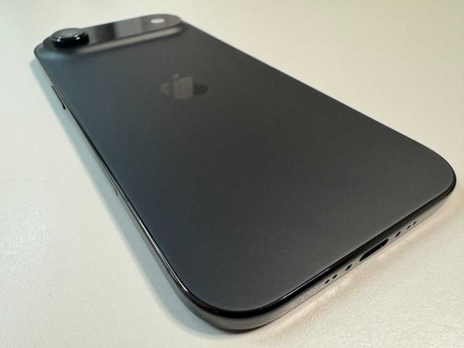  Apple / iPhone Air 256 Gb / Space Black / 19 Incarcari