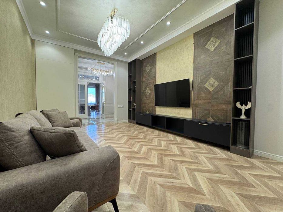 ЖК «London»
ул. Аккурганская ор-р Старт
4/4/11
Площадь: 124 м²