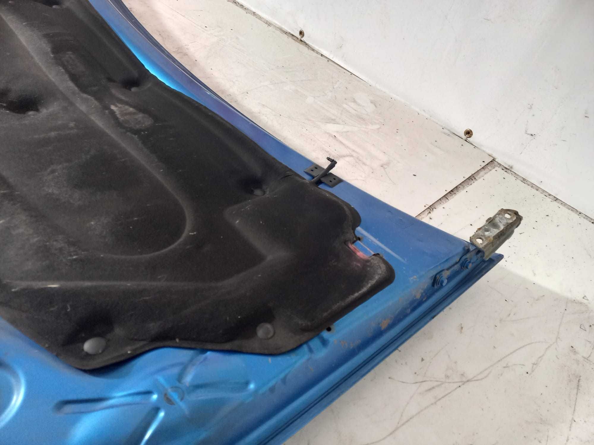 Capota Dacia Sandero Stepway 2013 cu defect