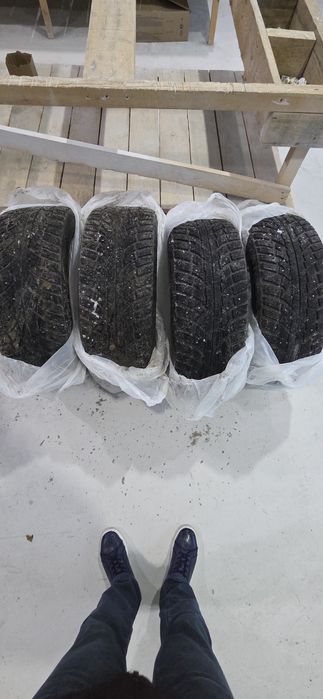 Продам шины r18 225/55