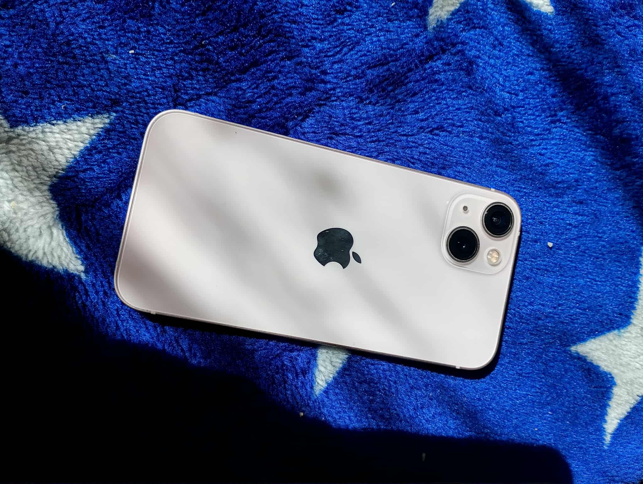 iPhone 13 128гб памет