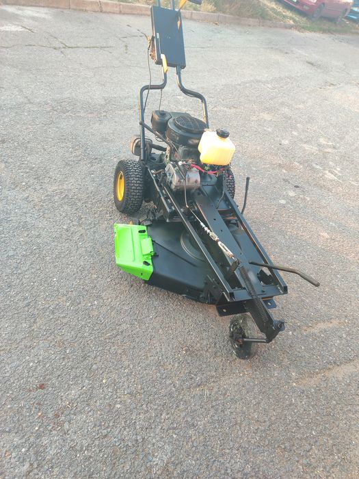 Косачка за висока трева Kawasaki