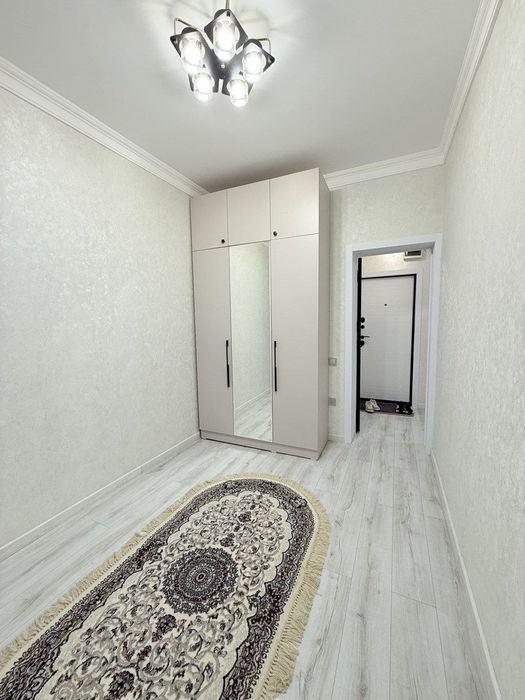 Ю 17. 2/3/5. Евро, ипотеку можно