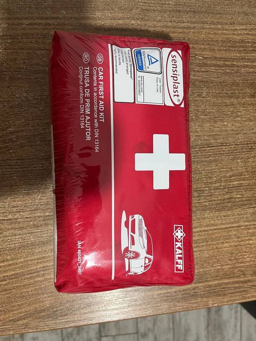 Trusa de prim ajutor auto/standard ISO