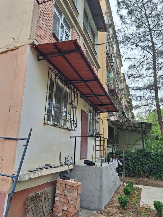 Установка Козерог над окнами быстро и качественно делаем на заказ