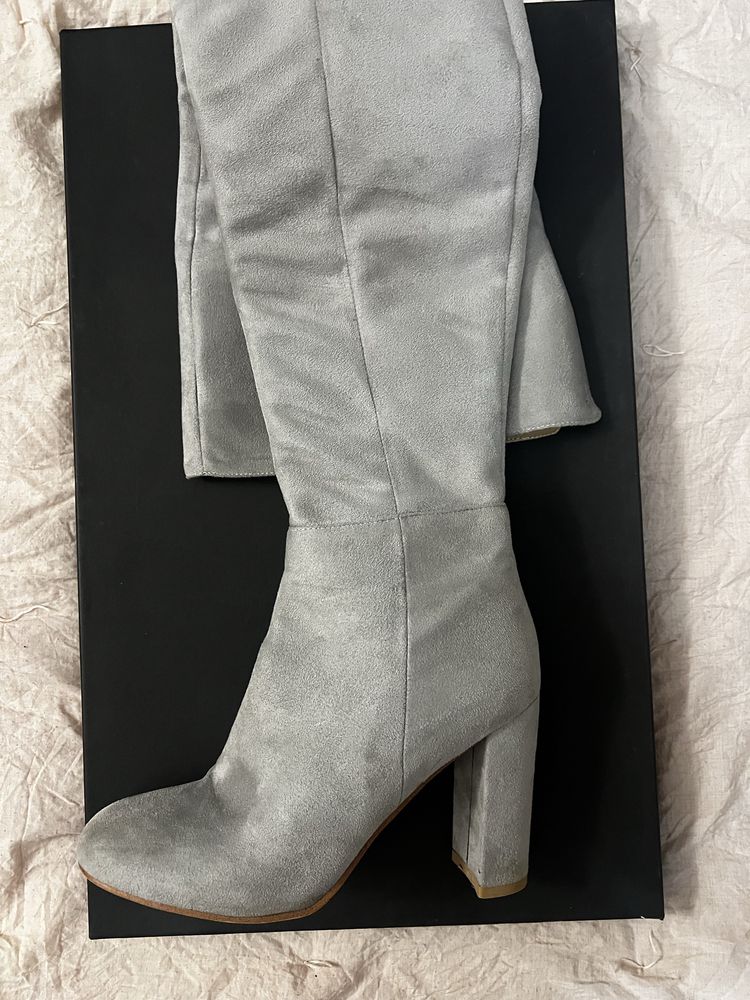 Велурени чизми Khaki store
