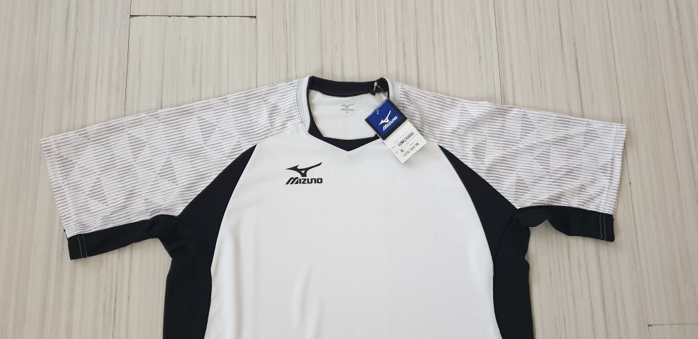 MIZUNO Mens Size L/XL НОВО! ОРИГИНАЛ! Мъжка Дишаща Тениска!