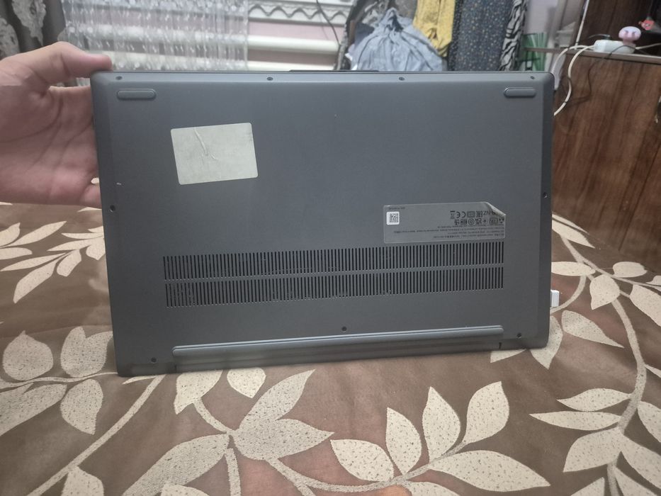 Lenovo IdePad 5 ноутбук