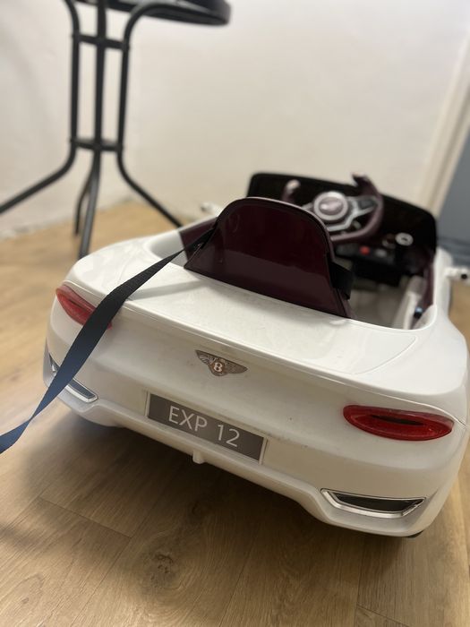 Bentley exp 12- masinuta electrica