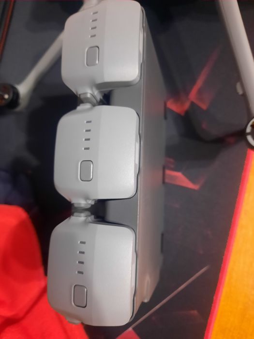 Drona dji Air 3 fly more combo