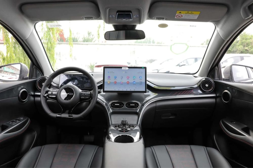 BYD E2 Luxury natariusga tayor