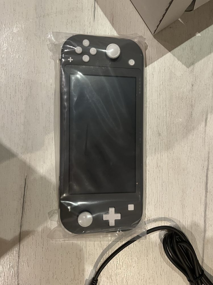NINTENDO lite! Чистно нов!