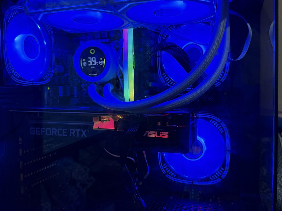 GIGABYTE B760M K v2 DDR4 Igravoy kompyuter