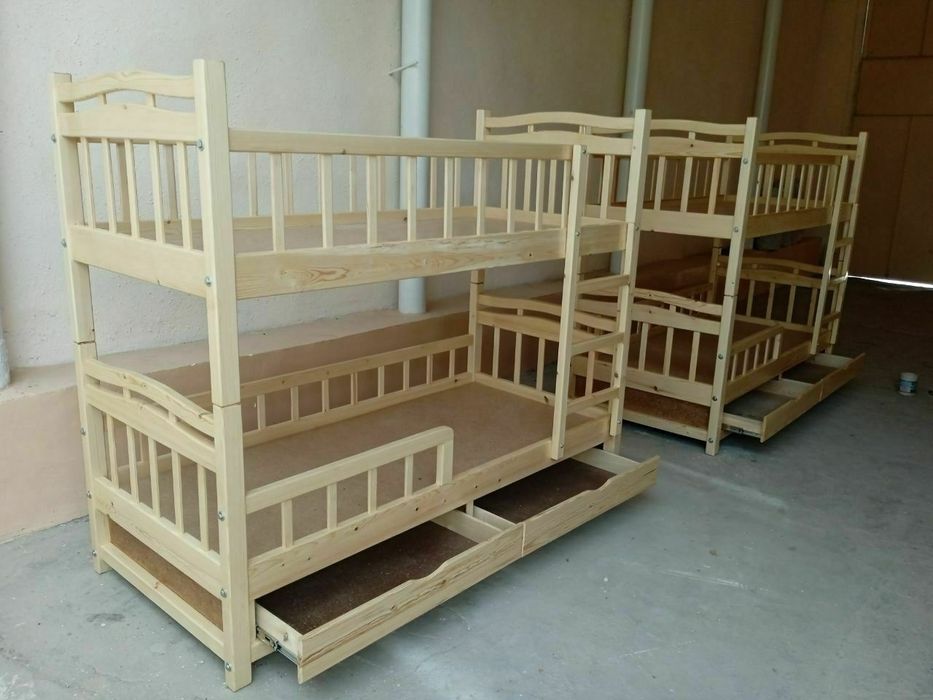 2 etajli kravat bolalar uchun