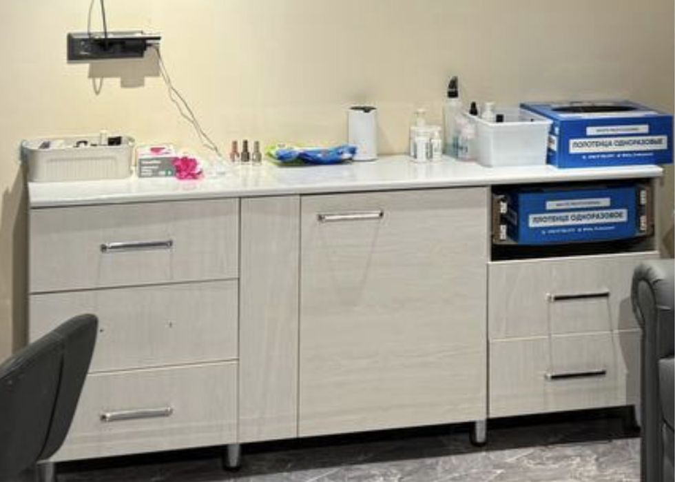 Продам дешево комод шкафчик